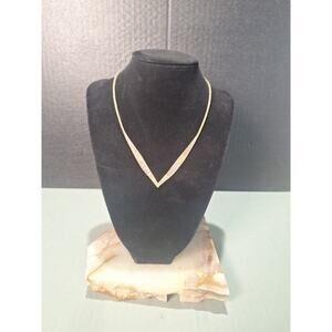 925 Italy Sterling Silver Tri Tone Herringbone V Necklace 17in Vintage Jewelry